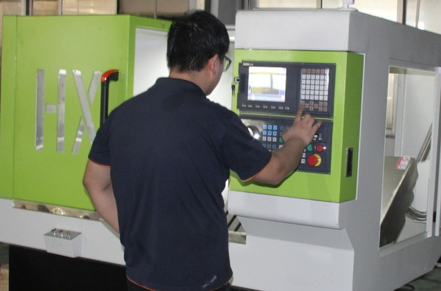 車銑復合的加工順序-鴻軒數(shù)控為您解析